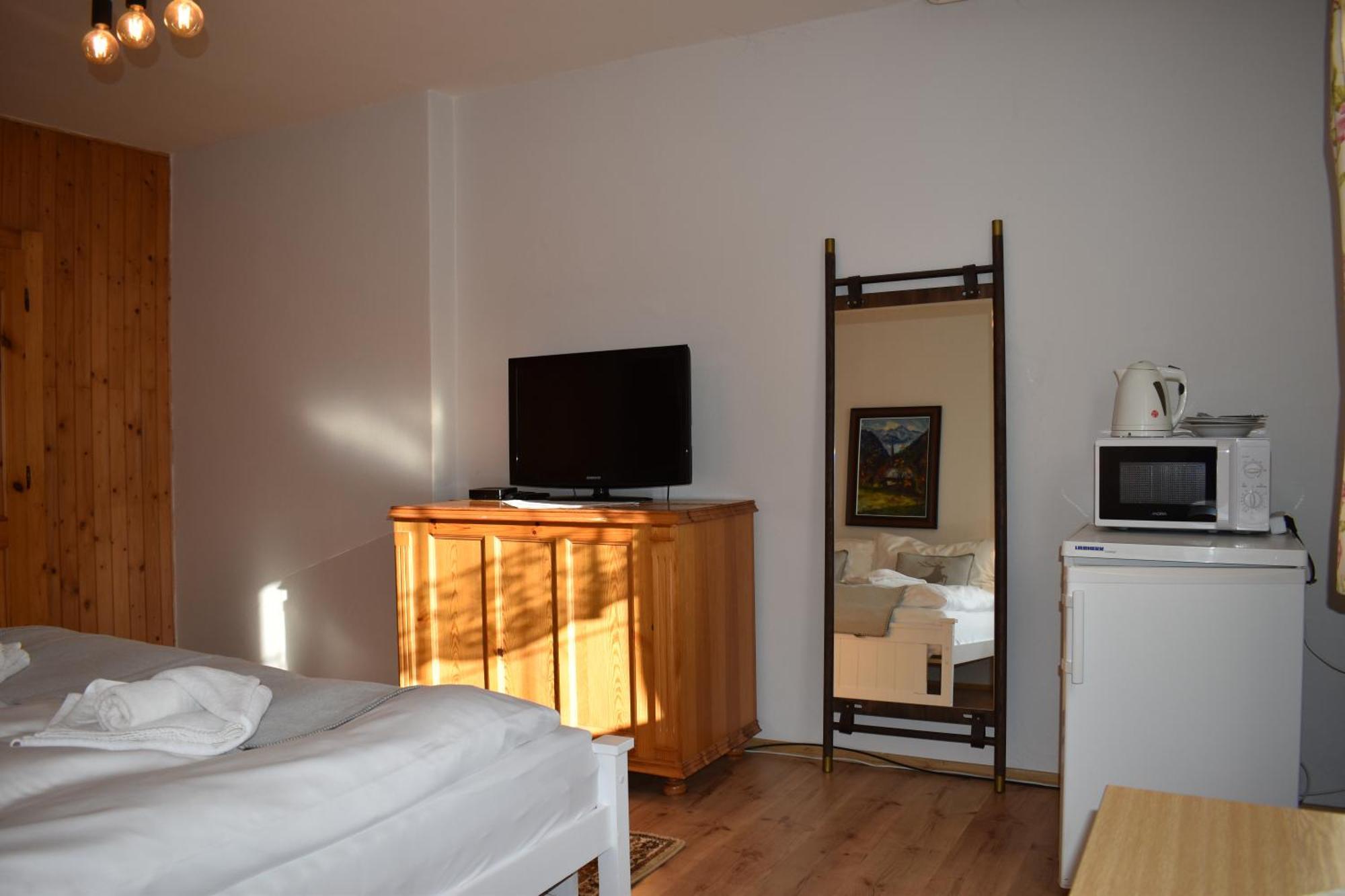 Drevenica Diana Bed & Breakfast Zdiar Ngoại thất bức ảnh